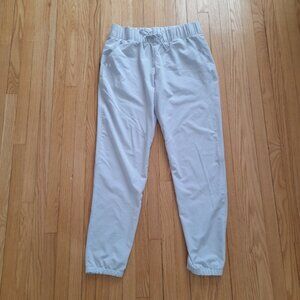 Under Armour Gray Active Pants with Elastic Waistband